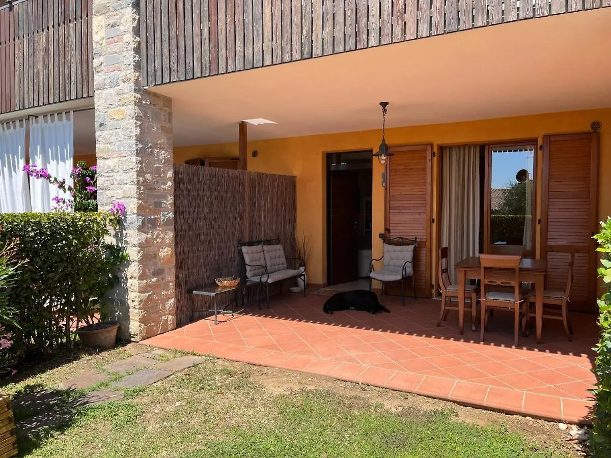 Feli Holiday Home - Panoramic Pool Lake View In Gardone Riviera 0*,  Italia